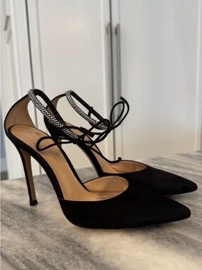 Gianvito Rossi Black Pointed-Toe Crystal-Ankle Strap Pumps
